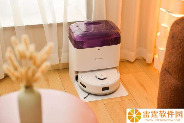 科沃斯地宝mini：小身材大能量，小户型清洁难题一扫而光！