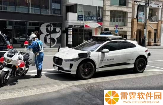 东京自动驾驶出租车遭交警“关照”，背后真相竟是……
