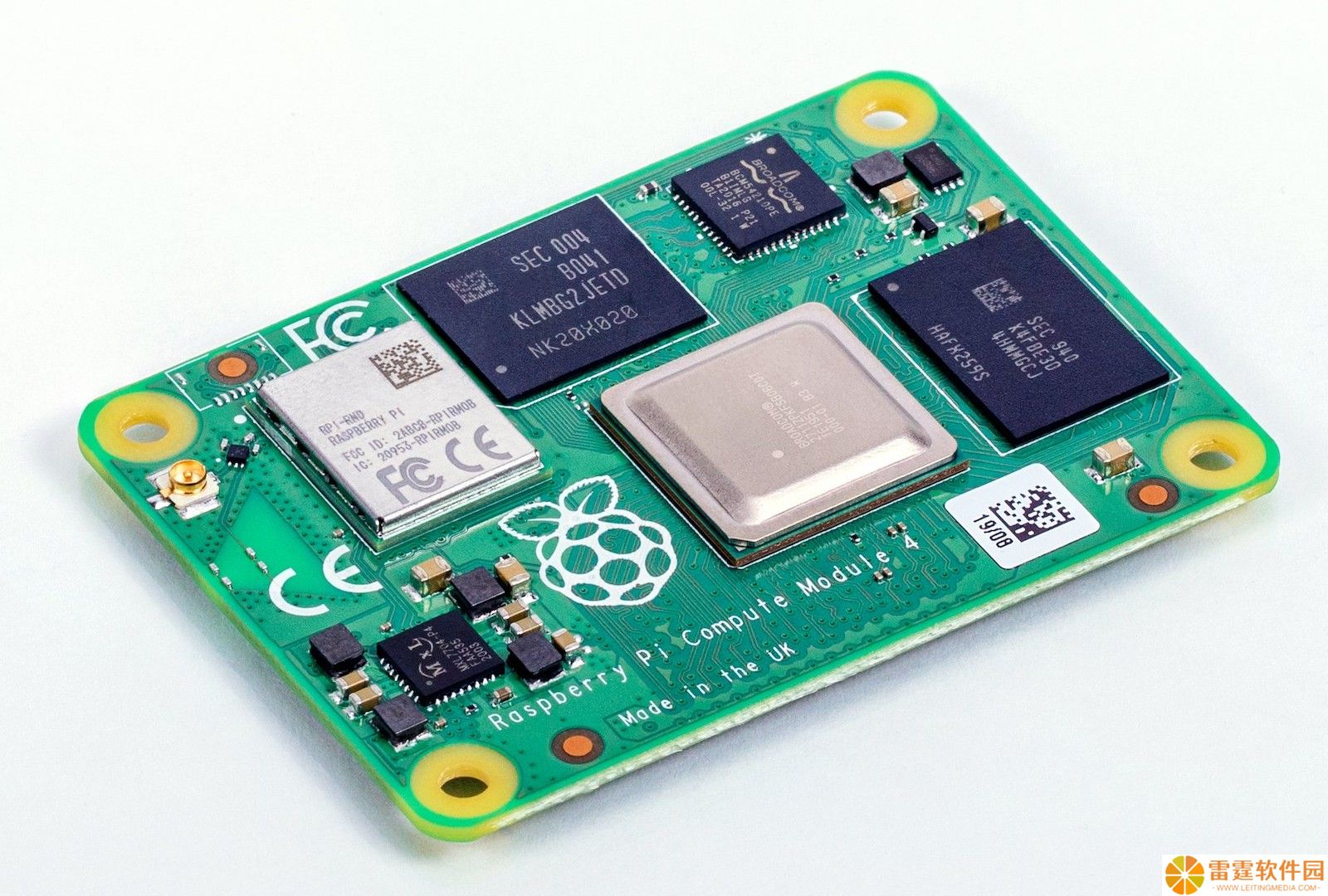 Raspberry Pi CM4 官方降价：4GB 与 8GB 内存版分别优惠 5 和 10 美元