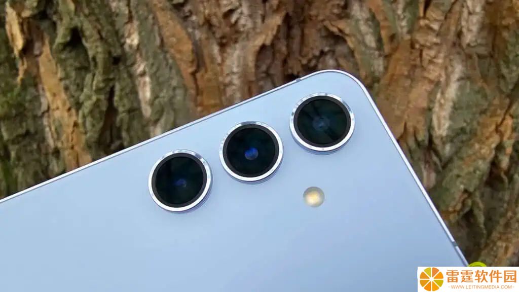 三星 Galaxy S26 标准版手机主摄曝光：升级传感器，仍为 5000 万像素