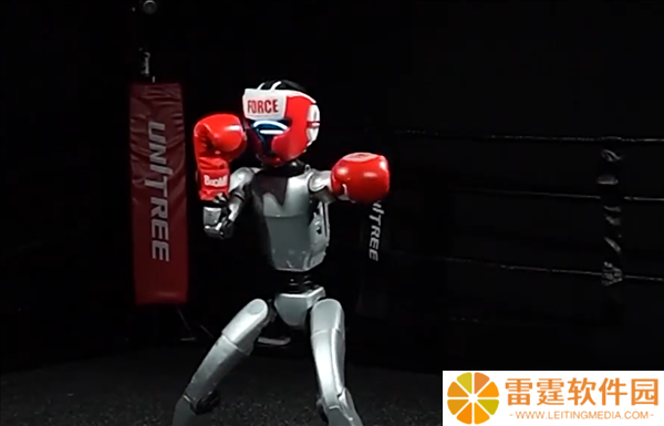 铁甲钢拳！全球首个人形机器人格斗赛今天正式开打