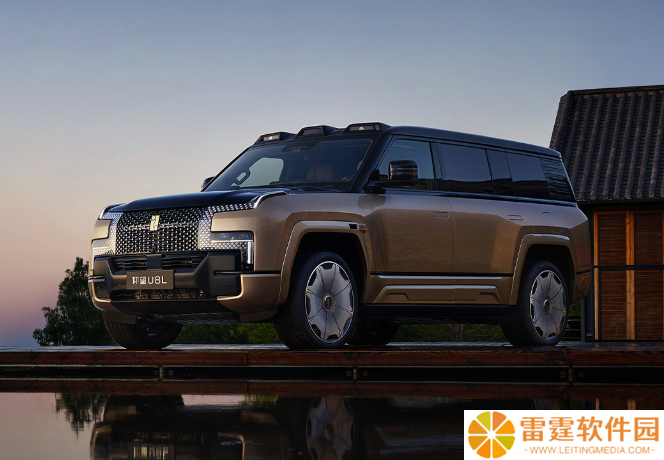 预售 130 万元，比亚迪仰望 U8L 鼎世版 SUV 预计第三季度上市